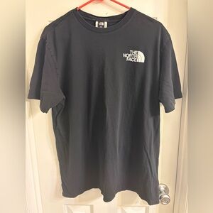 The North Face men’s large Classic Black Tee short sleeve